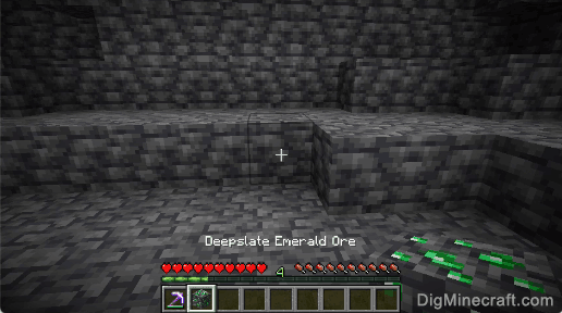 deepslate emerald ore gathered